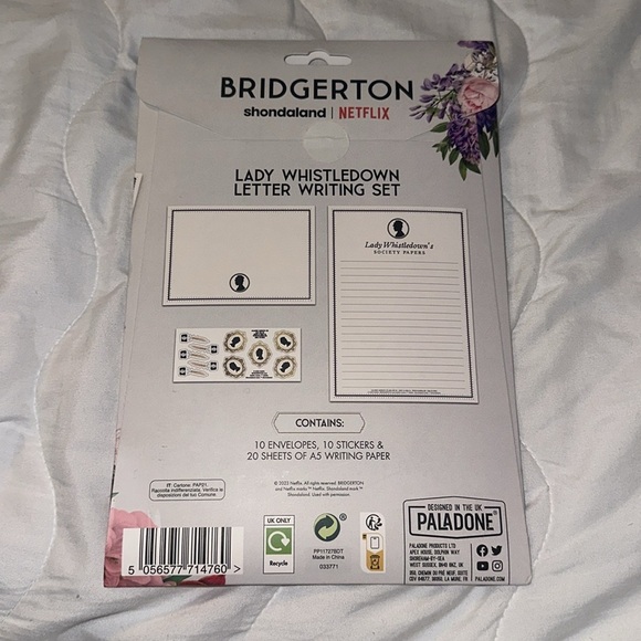 Bridgerton Lady Whistledown Letter Writing Set - Picture 2 of 3